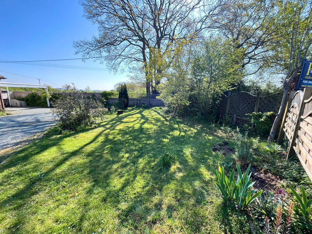 Emery Acres Upper Basildon